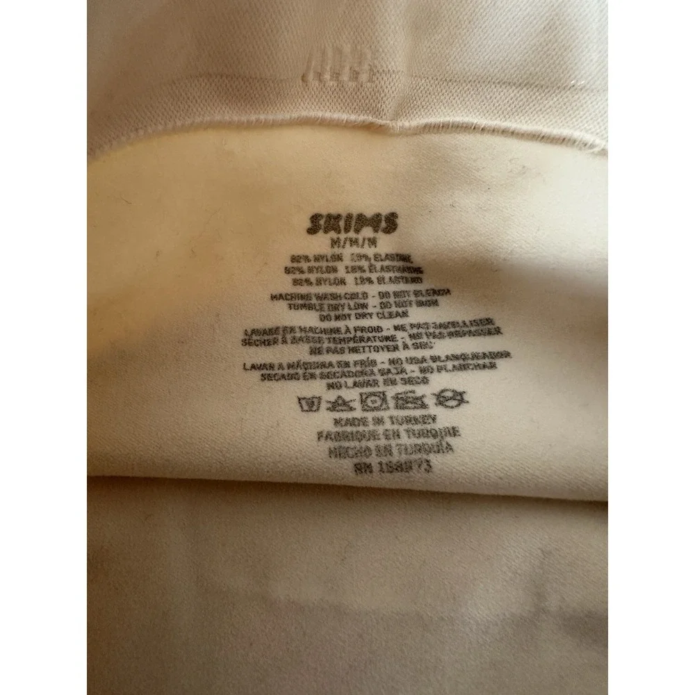 Skims Shapewear Womens Medium Sand High‎ Waisted Shaping Bottoms NWOT